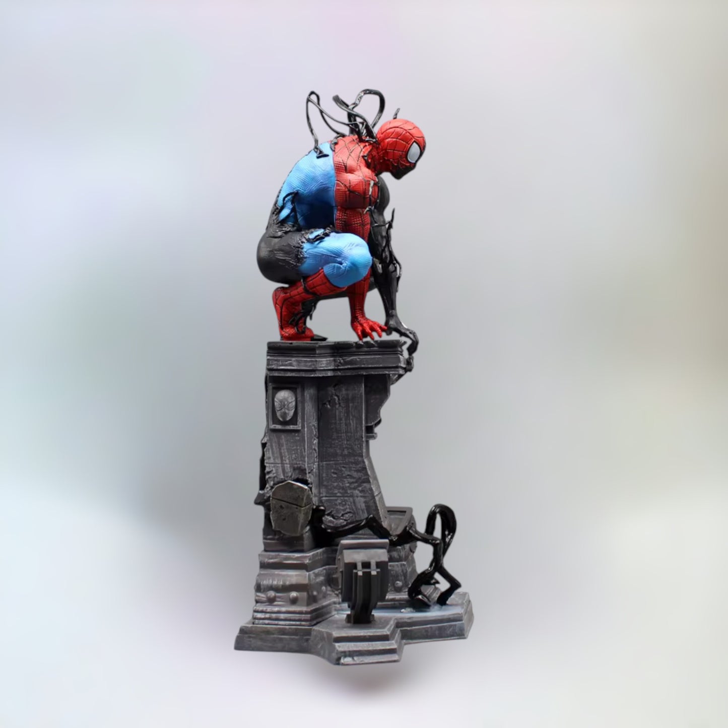 Spiderman Symbiote Figure