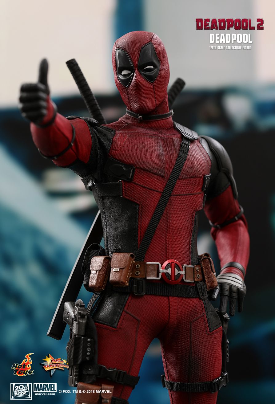 Hot Toys Deadpool 1/6 Scale Action Figure