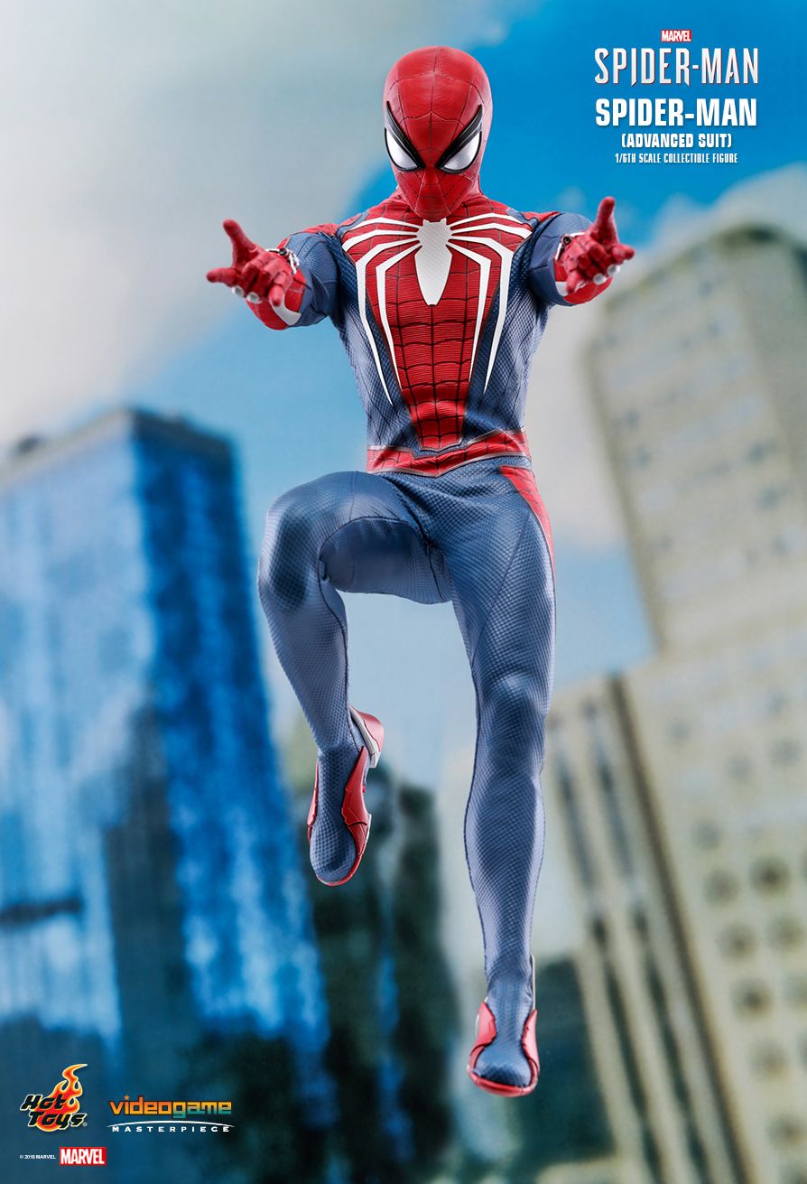 Hot Toys Spider-Man (Advanced Suit Version) 1/6 Scale Action Figure