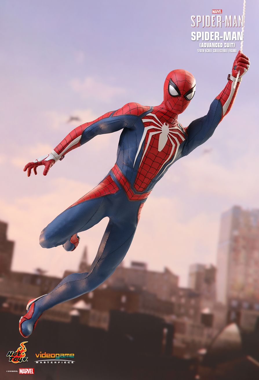 Hot Toys Spider-Man (Advanced Suit Version) 1/6 Scale Action Figure