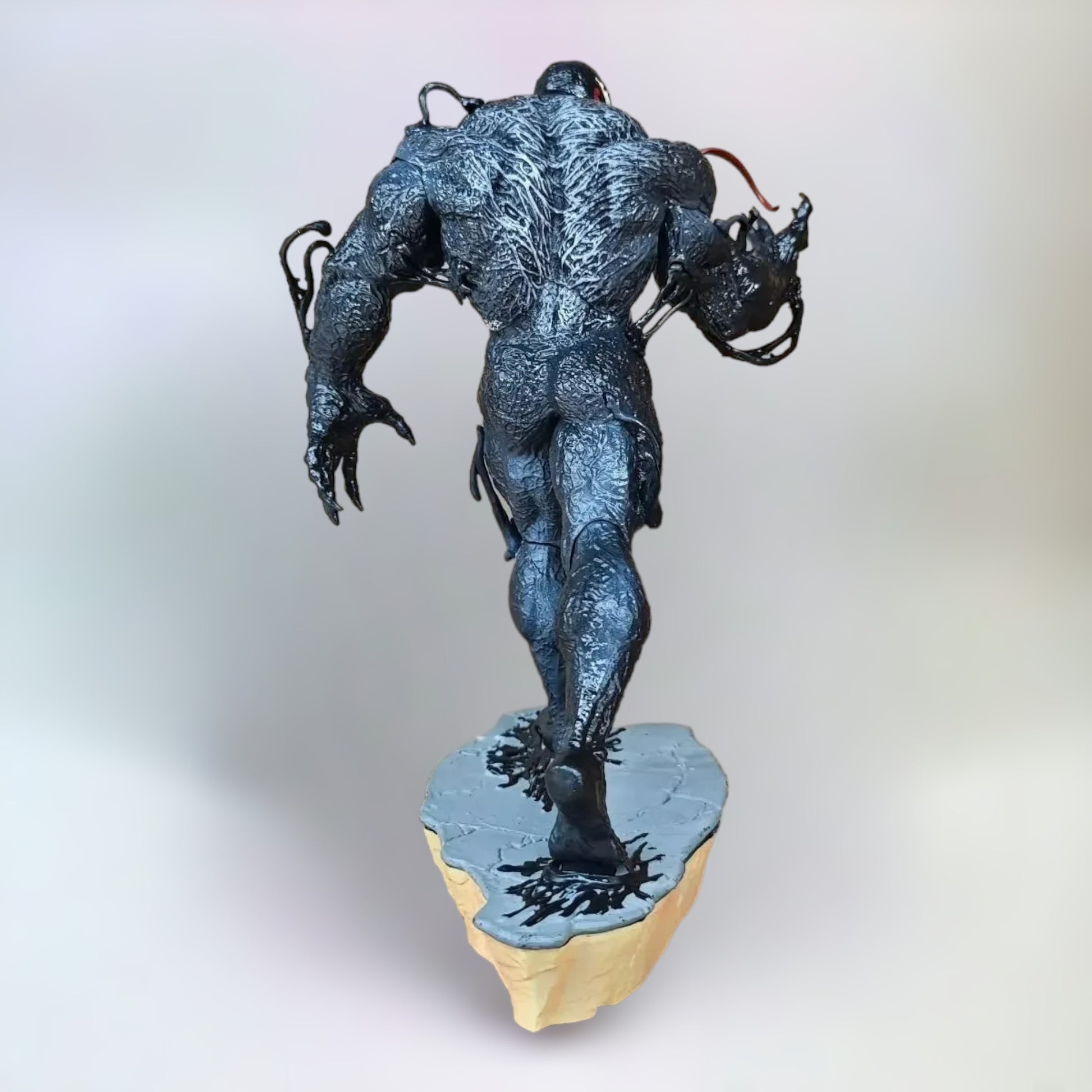 Venom Figure The Last Dance Realistic 30cm PVC Marvel Collectible