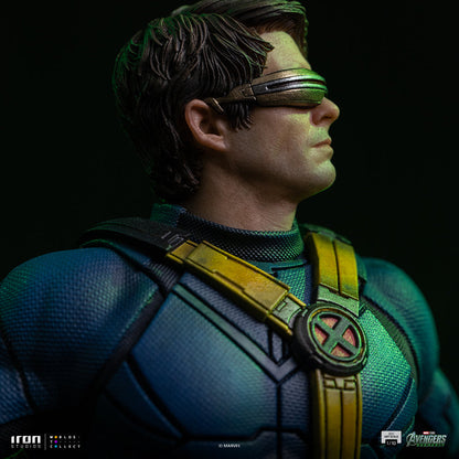 Iron Studios Cyclops Avengers: Doomsday BDS 1/10 statue - hand-painted detail view 9