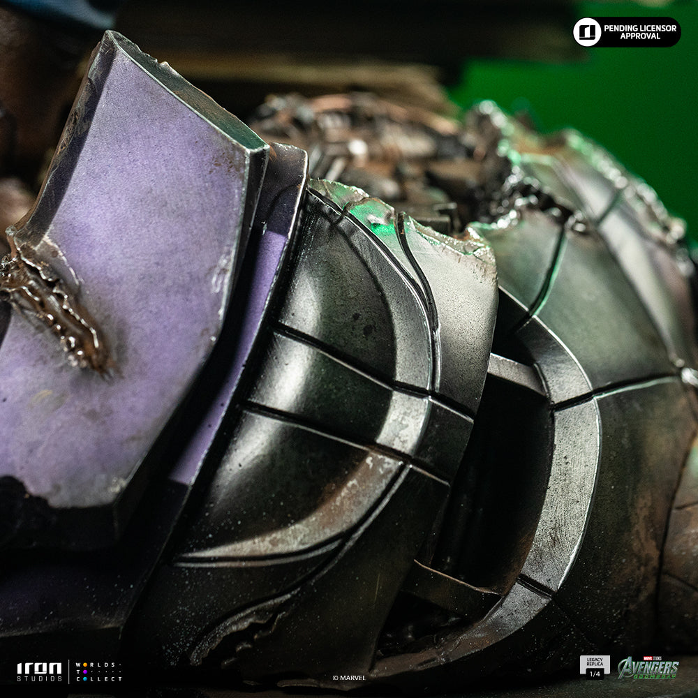 Iron Studios Cyclops Legacy Replica 1/4 Statue, Regular Ver statue - hand-painted detail view 6