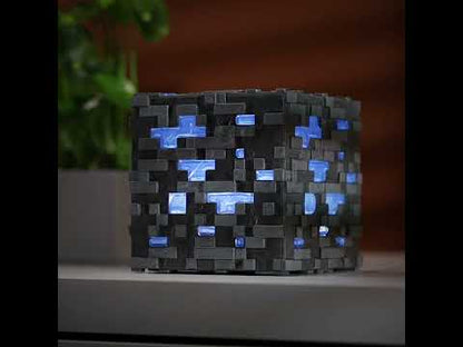 Diamond Ore – Illuminating Collector Replica