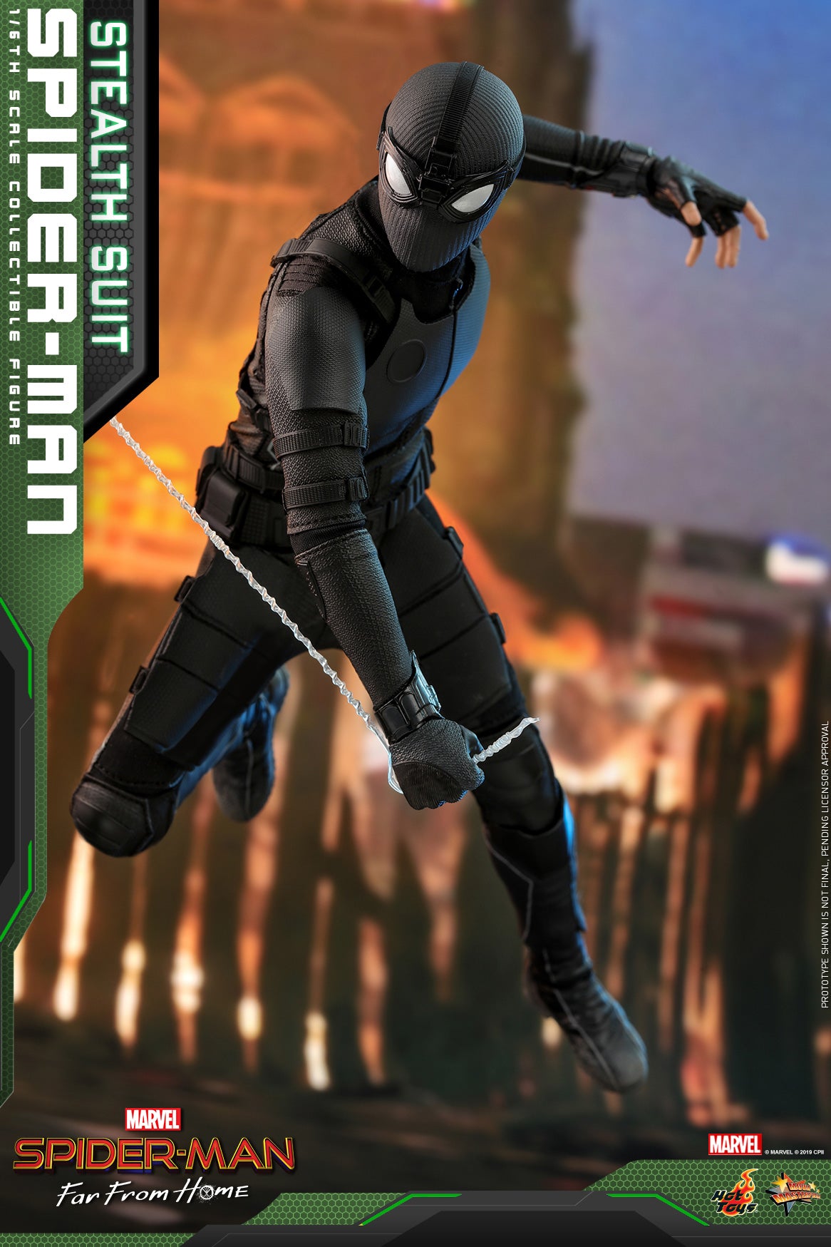 Hot Toys Spider-Man (Stealth Suit) 1/6 Scale Action Figure