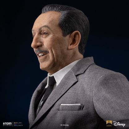 Iron Studios Walt Disney & Mickey Mouse Legacy Replica 1/4 statue - hand-painted detail view 3