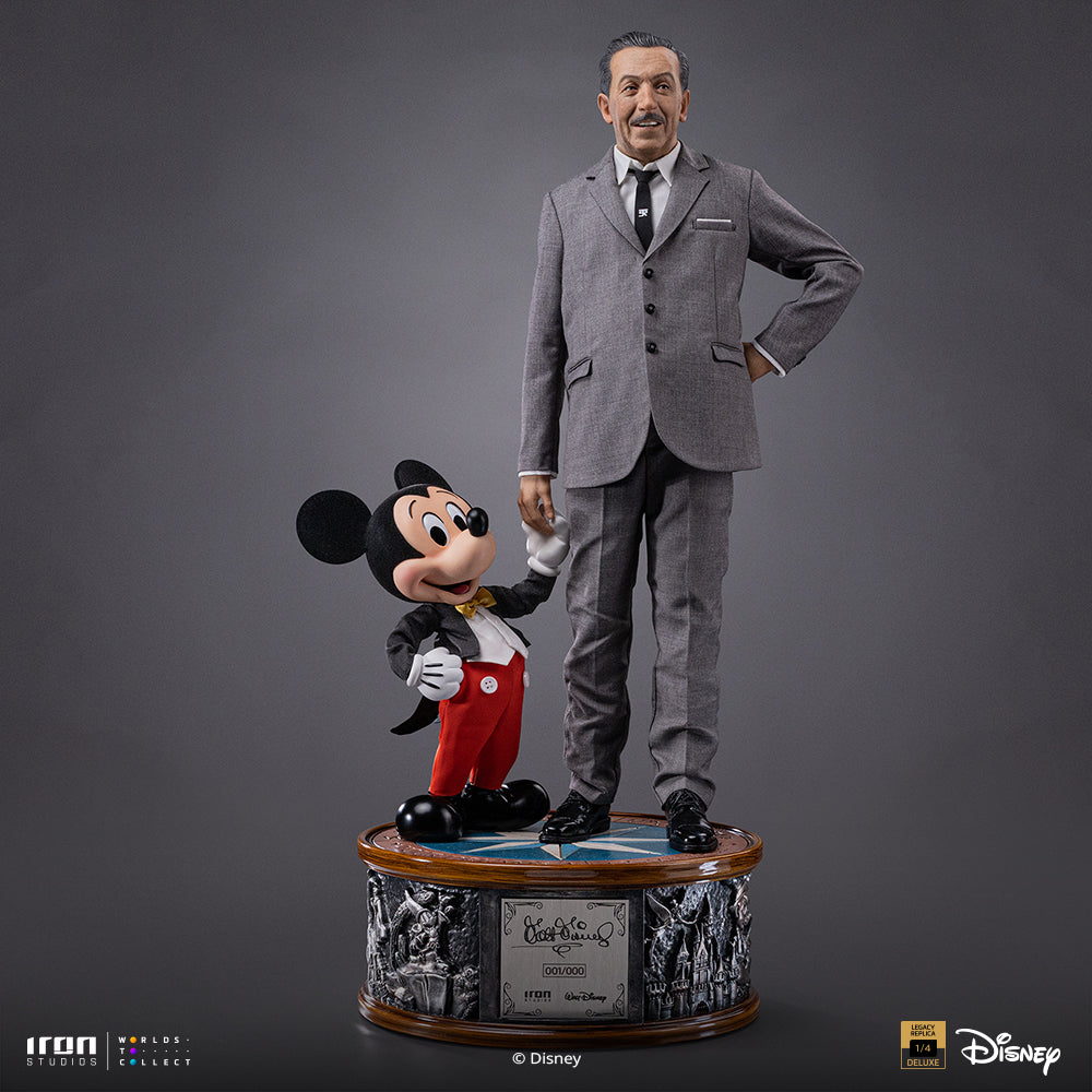 Iron Studios Walt Disney & Mickey Mouse Legacy Replica 1/4 statue - unpainted prototype detail view 1